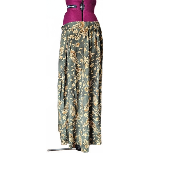 Dress Barn Olive and Mustard Floral A-Line Maxi Skirt With Pockets - Picture 6 of 13
